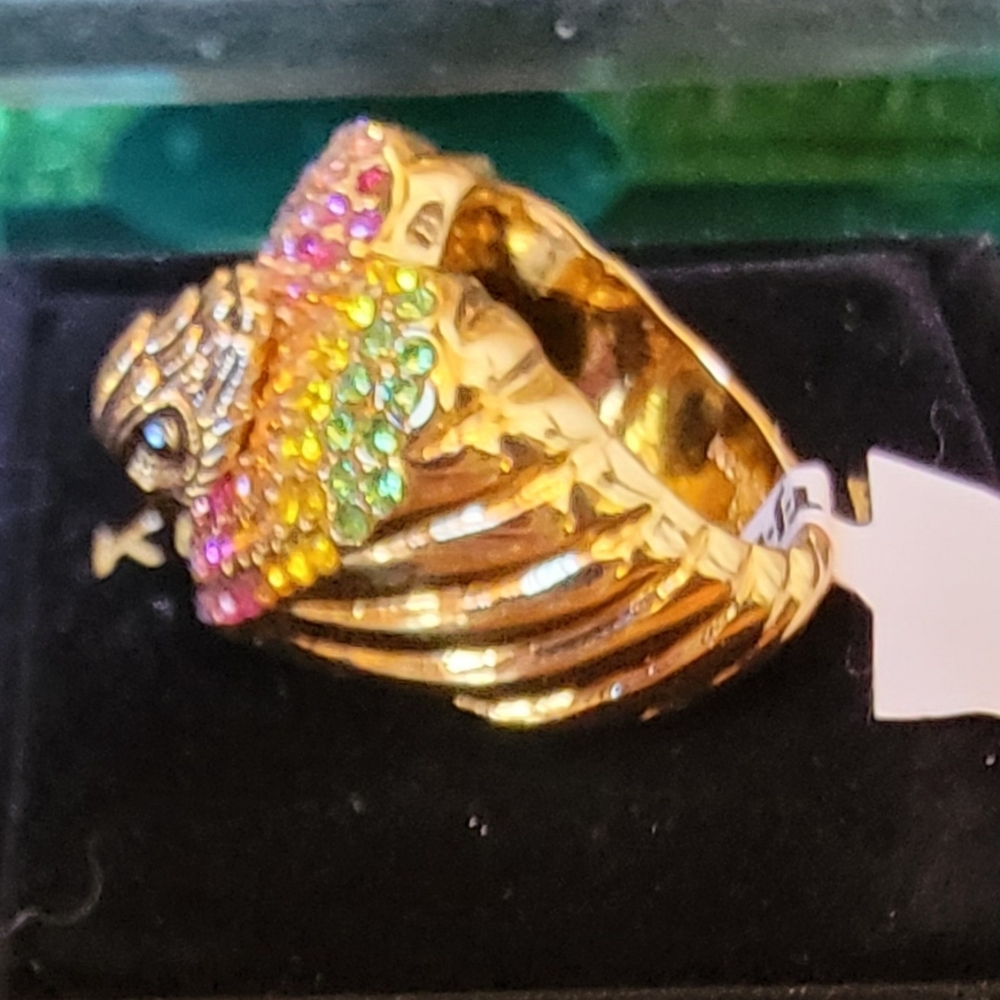 NWT KURT GEIGER LONDON RAINBOW HEART EAGLE HEAD COCKTAIL RING 8 - Picture 2 of 11